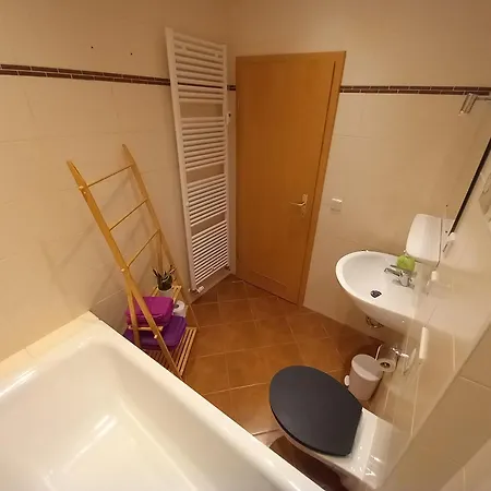 Ferienwohnung Mit Stellplatz Chemnitz